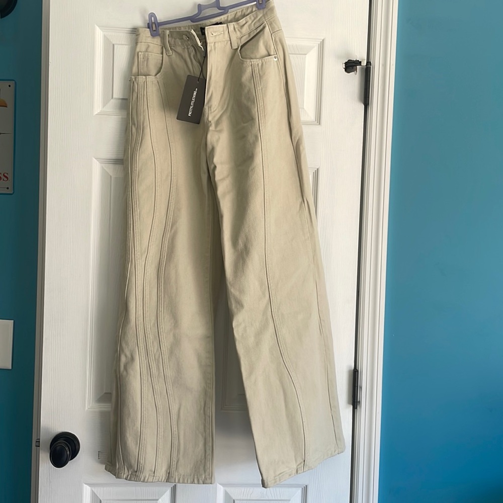 Sand Jeans. Size 0 Pretty Little Thing